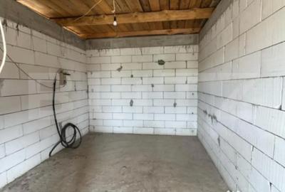 Casă cu 4 camere cu Teren 1760 Mp în Central - 10