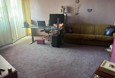 Apartament cu 3 camere, mobilat în Gară
