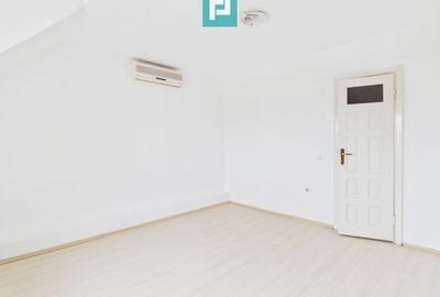 Vilă cu 5 camere pentru investiții în Dumbrăvița - 5