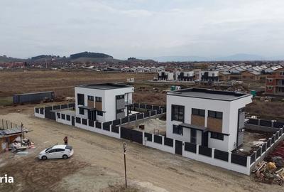 Casă cu 4 camere cu Teren 530 Mp în Sânpetru - 11