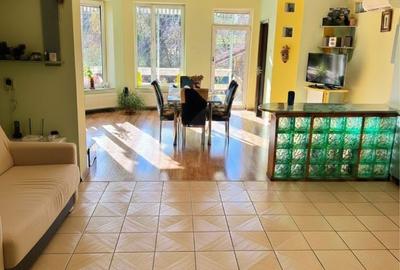 Casă cu 4 camere în Central - 5