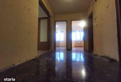 Apartament cu 3 camere decomandat în Decebal - 1