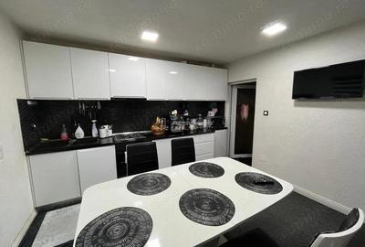 Casă cu Teren 800 Mp în Central - 11