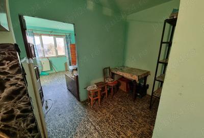 Garsonieră nedecomandată în Grădiște