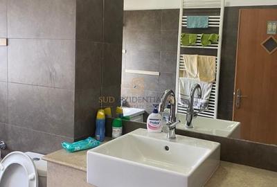 Apartament modern cu 2 camere- zona Piata Unirii, Comision 0 - 4