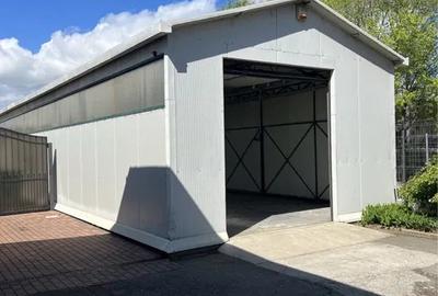 Spațiu industrial, de 160 mp, în Stupini