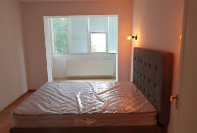 Proprietar inchiriez apartament 3 camere ultracentral - 7