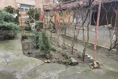 Casa 6 camere, 227 mp, teren 444 mp, zona Nord - 10