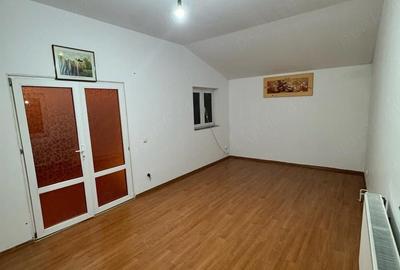 Spațiu comercial, de 90 mp, în Exterior Vest