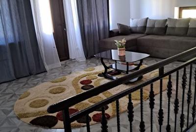Casă cu 4 camere în Valea Seacă - 3