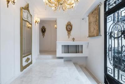 Spațiu comercial, de 875 mp, în P-ța Dorobanți - 2