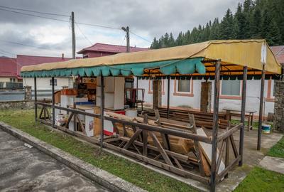 Spațiu comercial, de 400 mp, în Zemeș - 2