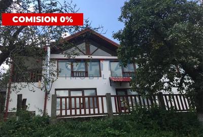 Casă individuală cu 6 camere în Câmpeni