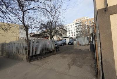 Teren de 874 mp, în Uverturii - 7