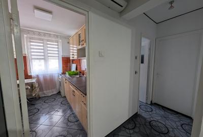 Apartament cu 2 camere decomandat în Orizont - 3