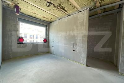 Duplex cu 4 camere cu Canalizare în Central - 13