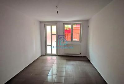 Soseaua  Chitilei, Crusovat, casa P+Pod, sup. 238mp, 9 camere - 3 apartamente - 14