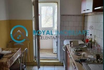 Royal Imobiliare - Vanzare apartament 3 camere zona Mihai Bravu - 4