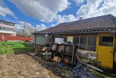 In frumoasa zona RONAT-la vanzare teren cu casa pentru renovare sau demolare - 5