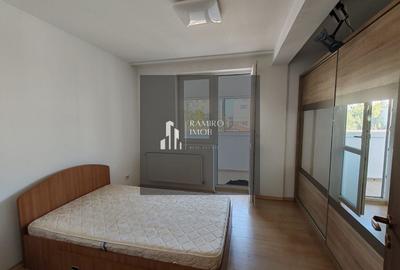 Apartament cu 3 camere semidecomandat, mobilat în Central - 2