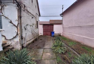 Casă individuală cu 4 camere cu Teren 1000 Mp în Est - 15