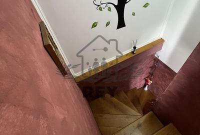 De vanzare- Apartament 3 camere str Luptei - 8