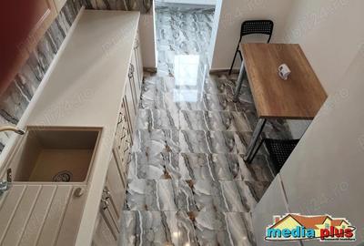 Apartament renovat, 2 camere Prima inchiriere - 2