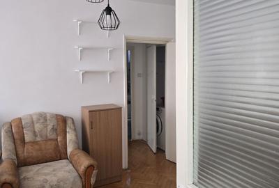 Apartament cu 2 camere semidecomandat, mobilat în 1 Mai - 1