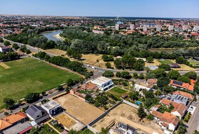 Vila finisata in subcetate, proprietate premium Comision 0% - 3