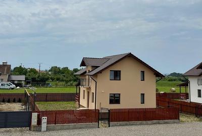 Casă cu 4 camere în Central - 5