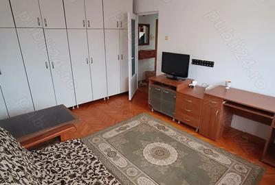 Inchiriez Apartament cu o camera Complexul Studentesc - 2