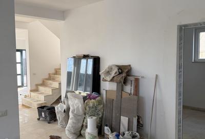 Spațiu comercial, de 200 mp, în Central