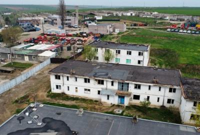 Spațiu comercial, de 11,111,111,111 mp, în Șendreni - 4