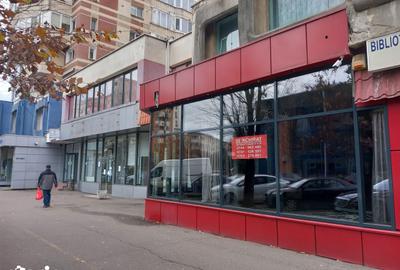 Spațiu comercial, de 148 mp, în Traian - 3