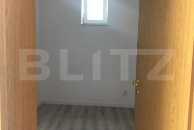Spațiu comercial, de 155 mp, în Central - 13