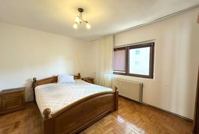 Apartament cu 3 camere decomandat în Dacia - 4