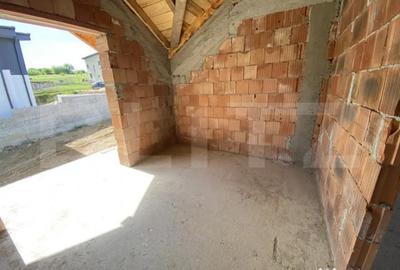 Casă cu 3 camere cu Teren 500 Mp în Central - 18