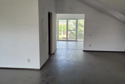 Casă cu 6 camere cu Teren 511 Mp în Central - 2