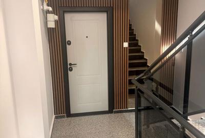 Apartament cu 3 camere decomandat în 1 Mai - 1