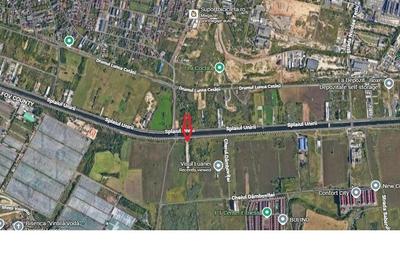 Teren construcție, în Exterior Nord - 2