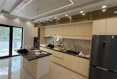 Casă cu 6 camere cu Teren 750 Mp în Aroneanu - 17