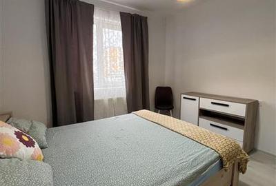 Apartament cu 2 camere decomandat, mobilat în Tractorul - 10