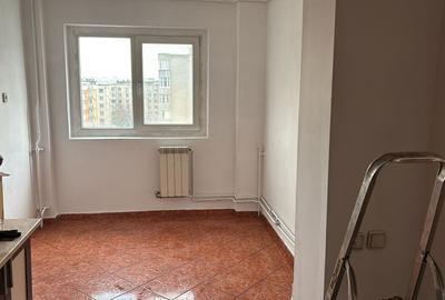 Apartament cu 2 camere decomandat în Mărgeanului - 2