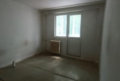 Apartament cu 2 camere semidecomandat în Drumul Taberei - 2