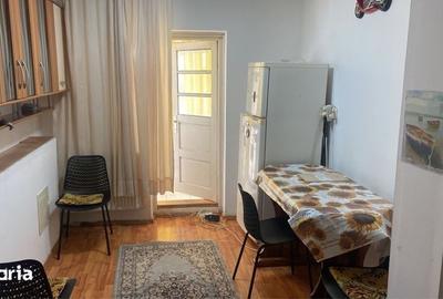 Apartament cu 2 camere decomandat în 9 Mai - 7