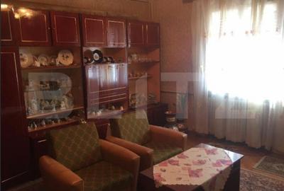 Casă cu 4 camere cu Teren 257 Mp în 14 Mai - 8