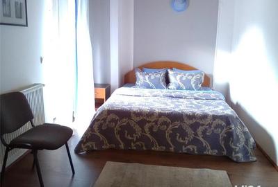 Casă cu 14 camere cu Teren 1000 Mp în Moieciu - 13