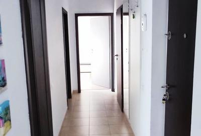 Apartament 2 camere de inchiriat, zona Boema Distributiei, orientare Sud, et 2 - 3