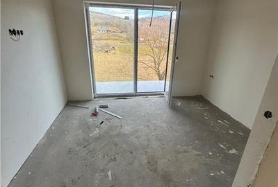 Casă cu 4 camere cu Canalizare în Popești - 28