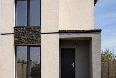 Duplex cu 4 camere cu Canalizare în Giroc - 2